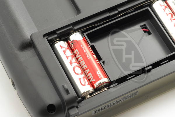 Futaba 4YFG SkySport 2.4GHz FHSS Radio System with R2104GF Receiver - Image 9
