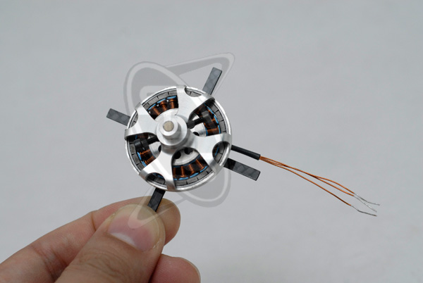 Castle Creation Neutrino 1210/9Y (1665Kv/14g)