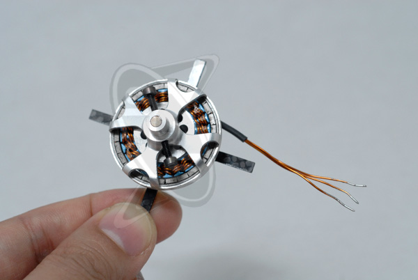 Castle Creation Neutrino 1220/4Y (1625Kv/27g)